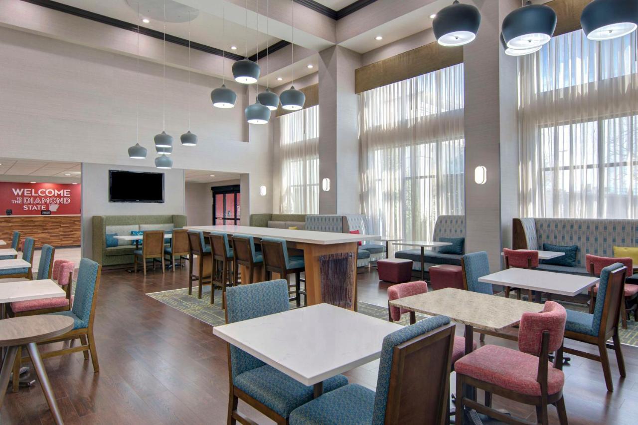 Hampton Inn Fayetteville Buitenkant foto