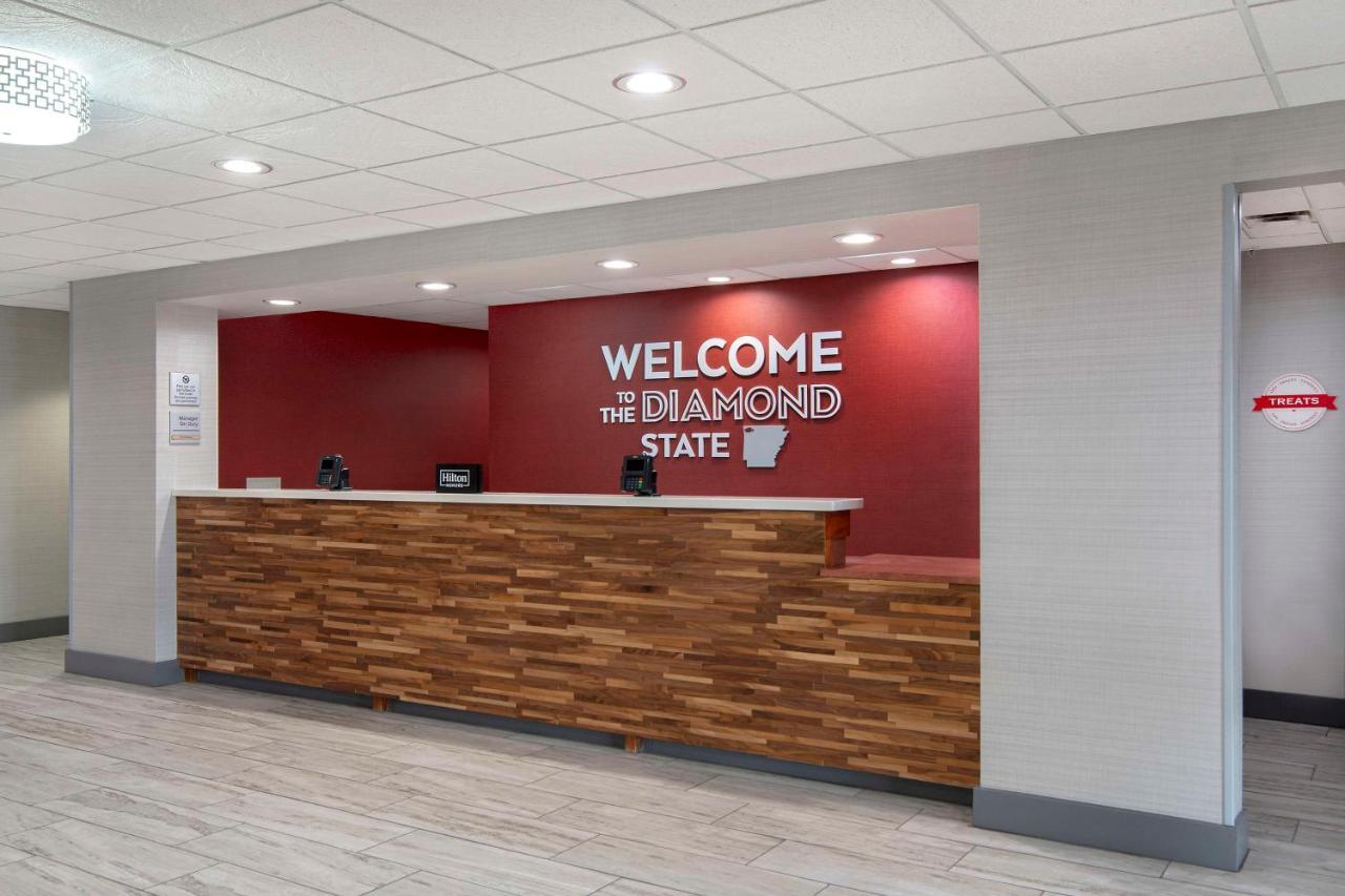 Hampton Inn Fayetteville Buitenkant foto