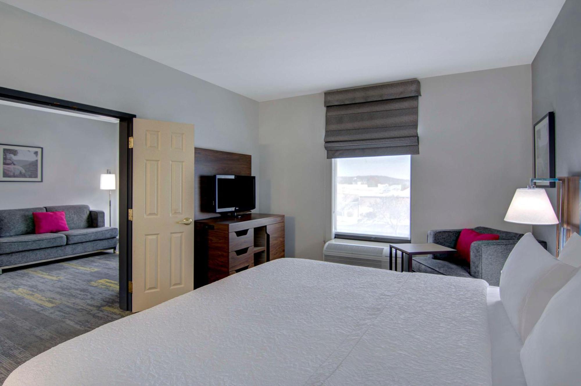 Hampton Inn Fayetteville Buitenkant foto